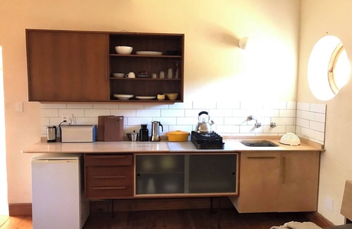 Kalk Bay Apartment | Muizenberg Magic-beach and mountain apartment