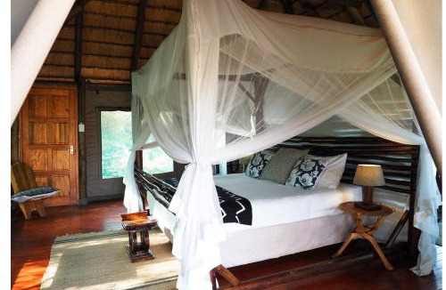 Phalaborwa Cabin | Muweti Bush Lodge