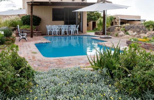 Kai !Garib Apartment | Naftali Guest Farm