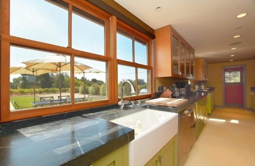 Napa House | Napa Valley Wine Country Retreat surrounded by Vineyards & Salt Water Pool