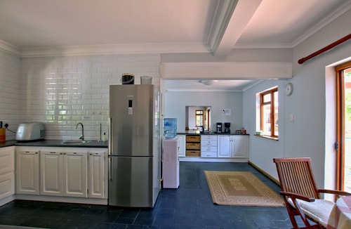 Somerset West House | Natures Valley Villa; 9BR/7.5BA, 3 Master Bedrooms, 2 Kitchens, Pool House