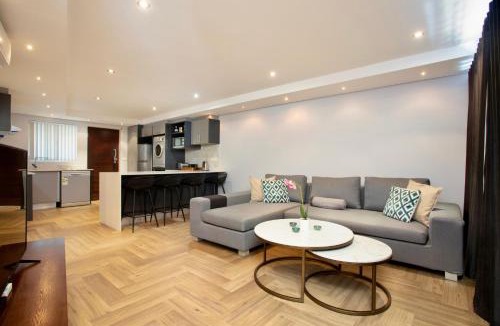 Mossel Bay Apartment | Nautica 410 by Mountain City Investments
