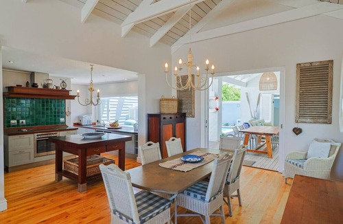 Voelklip House | Nautilus on Grotto Beach | Sparkling pool