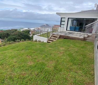 Herolds Bay House | Nearby Herolds Bay Self-Catering Guest House