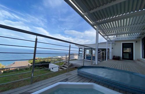 Herolds Bay House | Nearby Herolds Bay Self-Catering Guest House