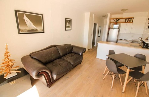 Lagoon Beach Apartment | Neptune Isle Apartment