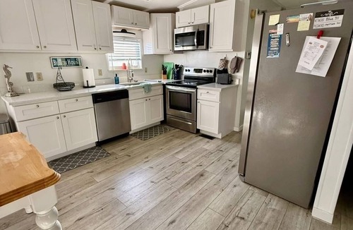 Nettles Island House | Nettles Island - The Lazy Pelican