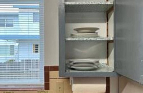 Richmond Annex Apartment | New 2BR w/Free Parking & Laundry