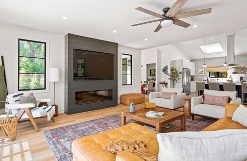 Sonoma House | NEW 3 BD, Minutes from Sonoma Plaza with Spa