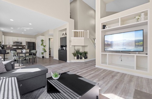 Southwest Santa Rosa House | “NEW” Half Moon Retreat/+Pool Table/- 5 min away from GRATON casino