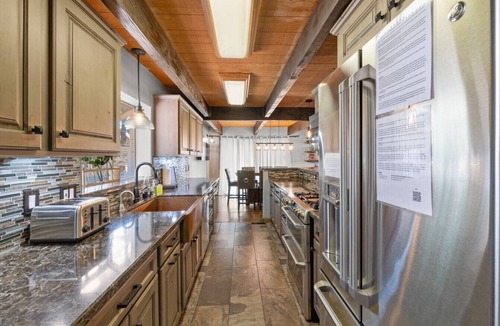Country Club Estates House | New Hot Tub - Arcade ·2 Fireplaces · Huge Private Yard