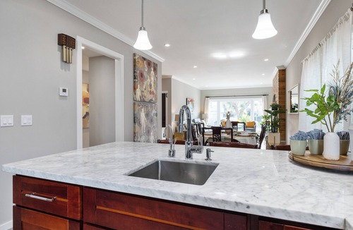 Westlake House | NEW! Peaceful 3BR w/KING bed+Parking #Nr SF & FWY