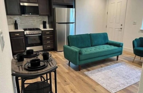 Pacheco House | NEW! Updated guest house!