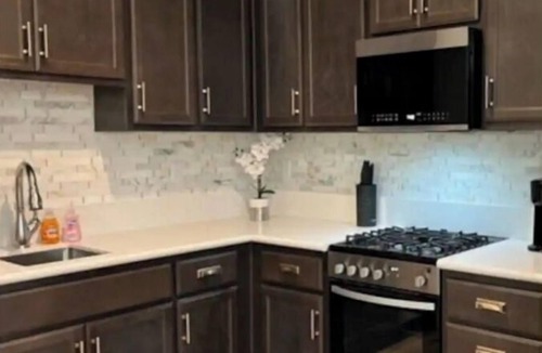 Pacheco House | NEW! Updated guest house!