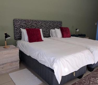 Victoria Bay Apartment | New Wave Village