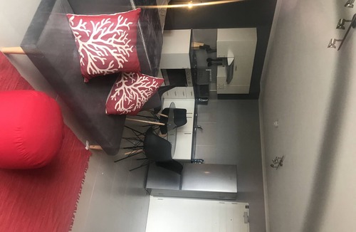 Claremont Apartment | Newly Furnished Studio in Modern Secure Complex