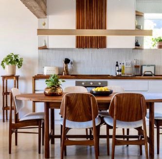 Sea Point Apartment | Newly renovated 2 bedroom, central, secure, ACs and views!