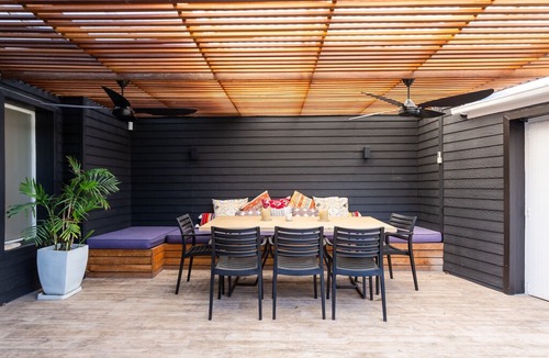 Three Anchor Bay Apartment | Newly Renovated Victorian Home in Three Anchor Bay