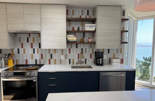 Sausalito Condo | Newly Renovated with Panoramic Views--Stylish, Secluded, Minutes to SF