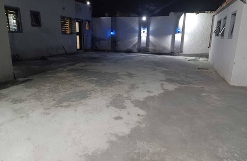 Greater Johannesburg Metropolitan Area Apartment | Nice 3-bedroom Aprt with WiFi at 59 lindhorst st Kenilworth Joburg South 2190