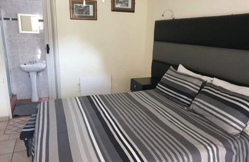 Broederstroom Hotel | Nikita Motel