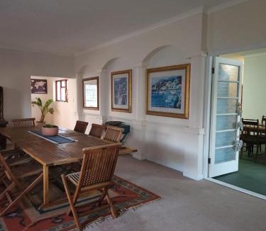 Hoekwil Villa | Nineve Retreat