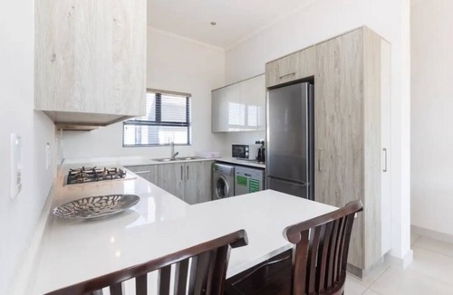Greater Johannesburg Metropolitan Area Apartment | No loadshedding worries! Best long stay rates!