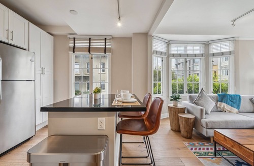 Nob Hill Apartment | Nob Hill 1 BR w/ Office by Anyplace - 11649