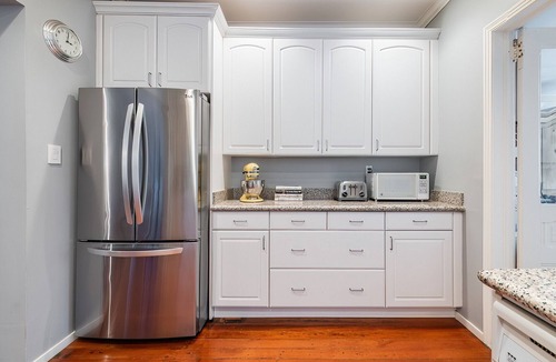Noe Valley Apartment | Noe Valley, San Francisco Spacious Flat available April 1, 2027