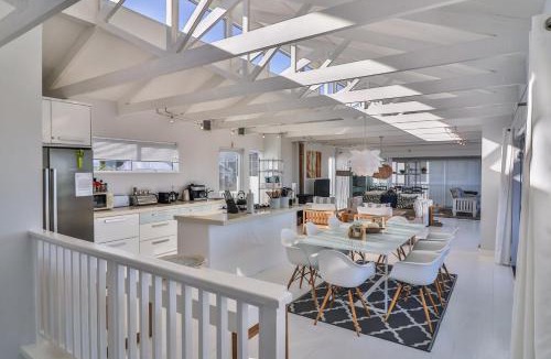 Betty's Bay House | Nordic Family Beach House