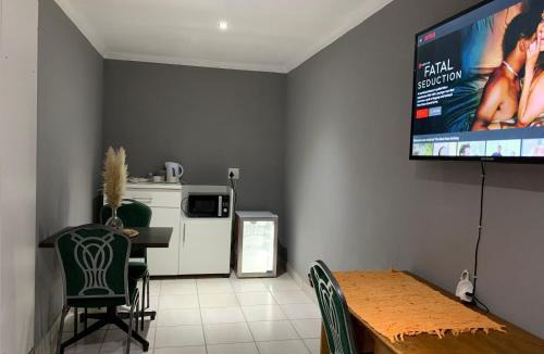 Motherwell House | Normans in St Georges strand beach