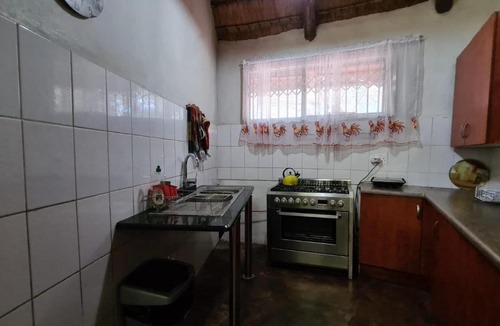 Mudimeli Apartment | Northwich Game Ranch