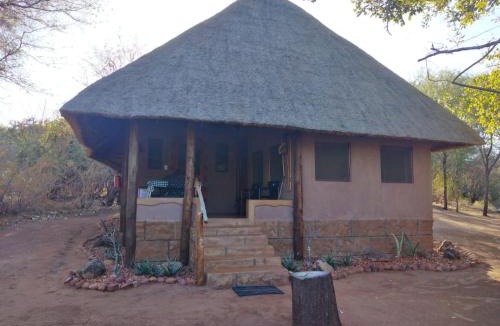 Ha-Lambani Cabin | Nthakeni Bush & River Camp