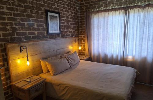 Hazyview House | Numbi Hills Self-Catering