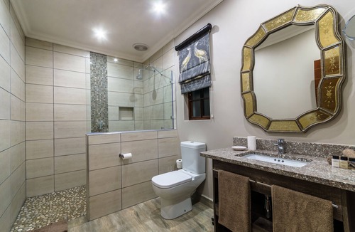 White River House | Nut Grove Boutique Hotel
