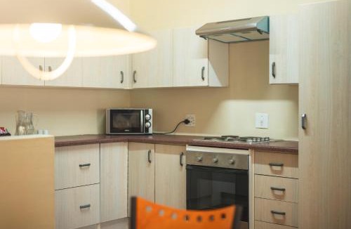 Grahamstown House | Oak lodge Guest House