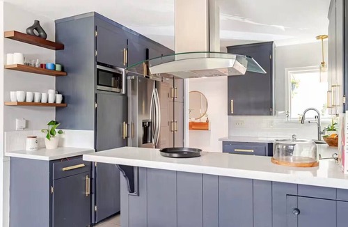 Upper Rockridge House | Oakland Hills Modern 5BR 3BA Retreat–GreatLocation