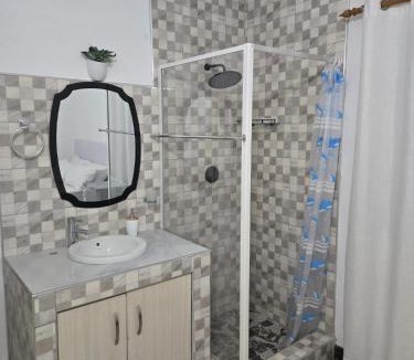 Kareeberg House | Oasiselfcatering guest house