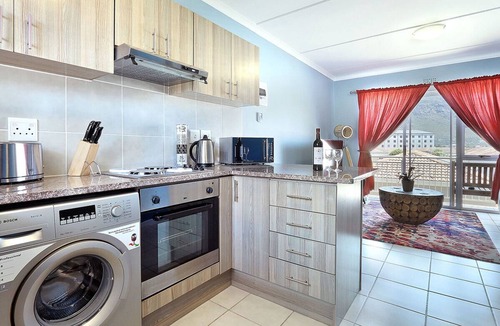 Muizenberg Apartment | Ocean Breeze 59 - Two Bedroom Apartment, Sleeps 4