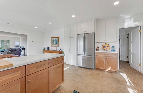 Old Town House | Ocean Breeze-Charming, 3 bedroom 2 bath home in old town Bodega Bay