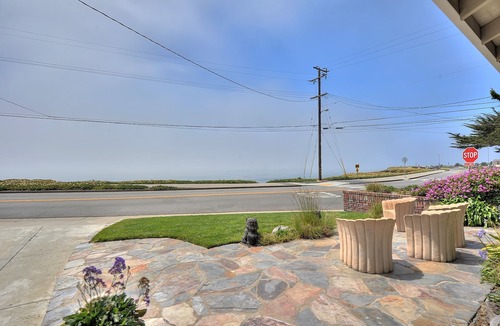 Westside Santa Cruz House | Ocean Front/Family house Santa Cruz on West Cliff