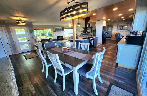 Brookings House | Ocean Front Home- spacious, beautiful yard, hot tub & ocean view all around!