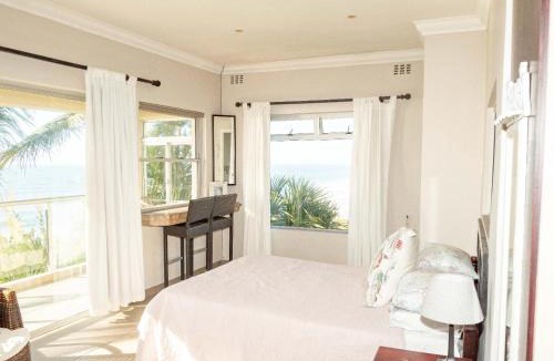 Shaka's Rock Apartment | Ocean Gorge Seafront Accommodation