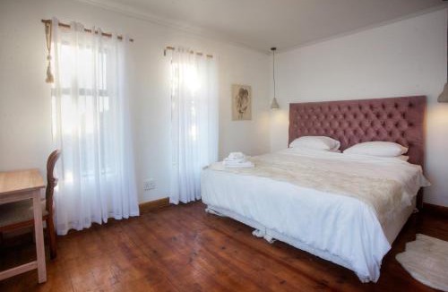 Nelson Mandela Bay House | Ocean Sounds
