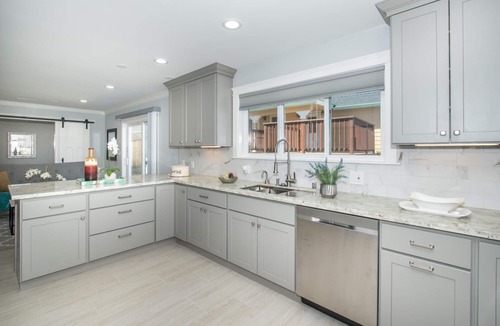 Pacifica House | Ocean-view 5BR near SF — sleeps 25