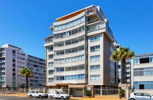 Mouille Point Apartment | Ocean View Properties - Apartment 701