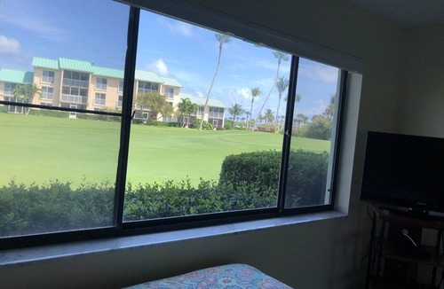 Fort Pierce Condo | Ocean Village Private Beach Front resort like amenities. Golf, pickleball