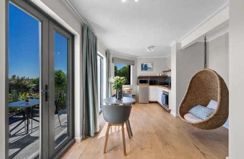 Sunset Beach House | ocean12 Guesthouse Sunset Beach