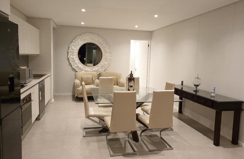 Hillhead Apartment | OCEANDUNES SIBIYA