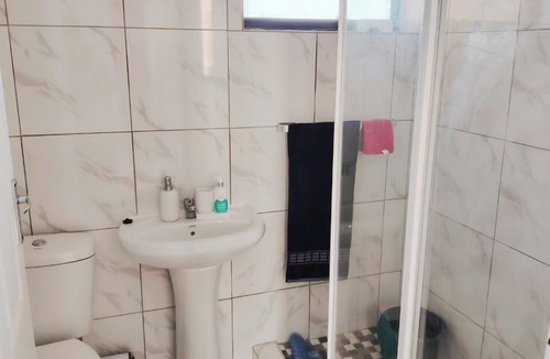 Amanzimtoti Apartment | Oceanfront Bliss in Amanzimtoti